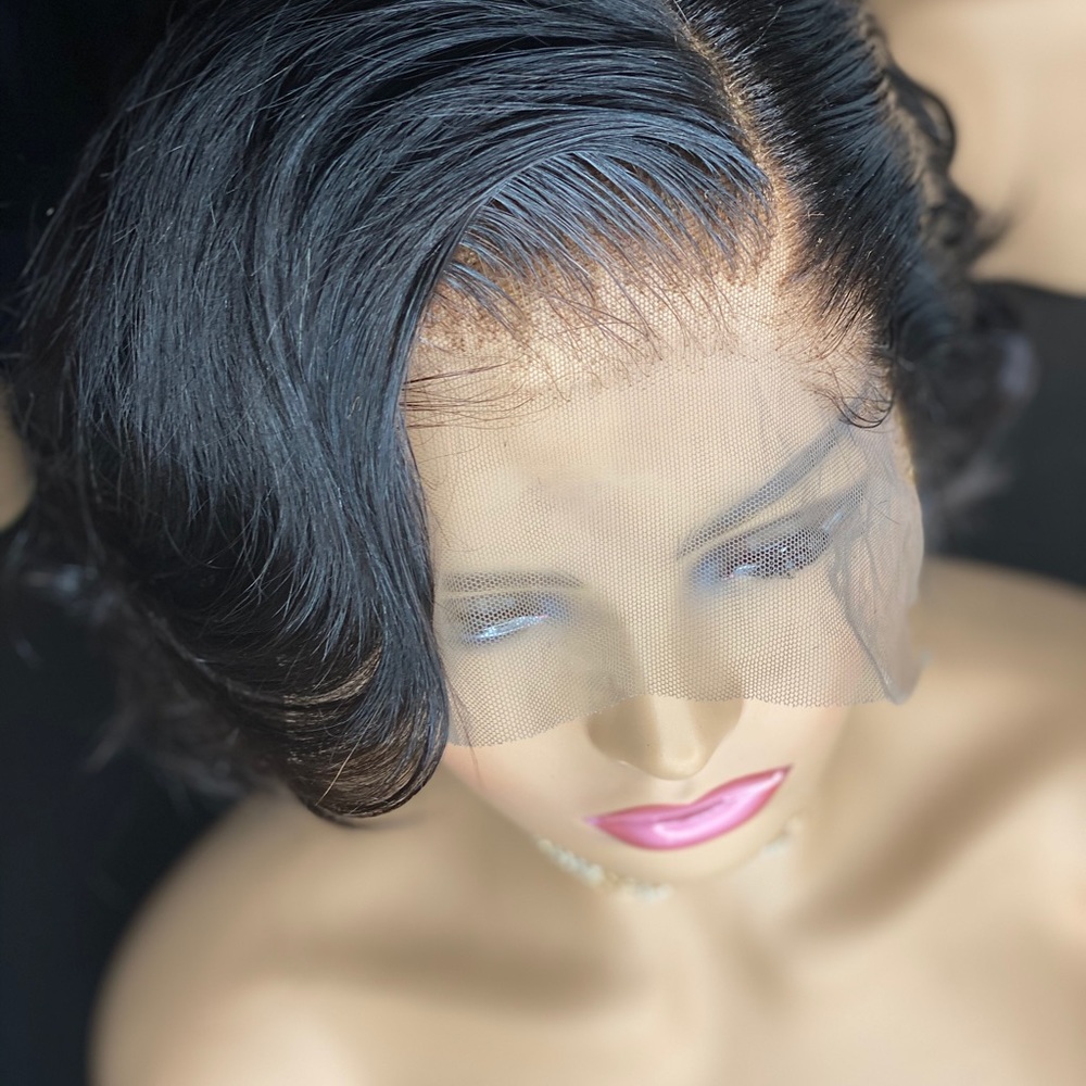 Frontal wig - Picture 2 of 4